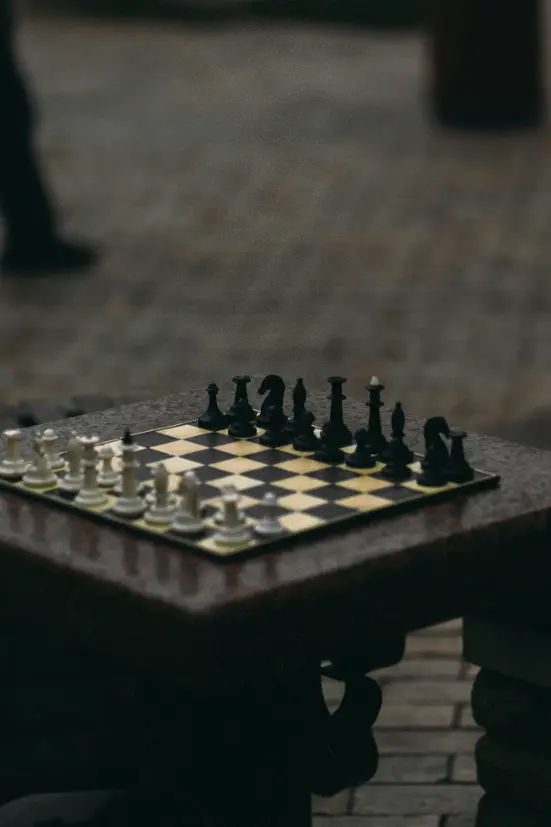 Between Shadows and Silences: Unraveling the Secrets of Private Investigation